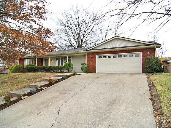3rd image of 3127 Dogwood Dr