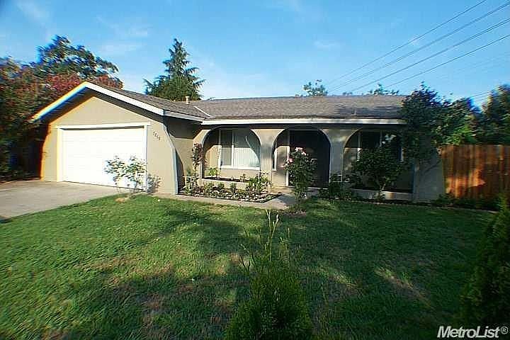 1st image of 7868 Beaupre Way
