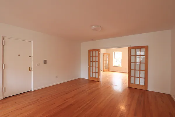 Rented by Douglas Elliman | media 20