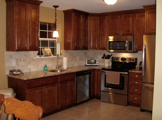 360 Dohner Dr, Lancaster, PA