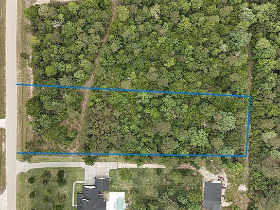 3rd image of 10681 Ruger Rd