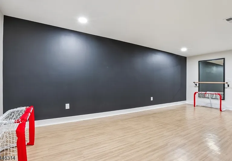 22 Flower Horn Blvd — Photo 41