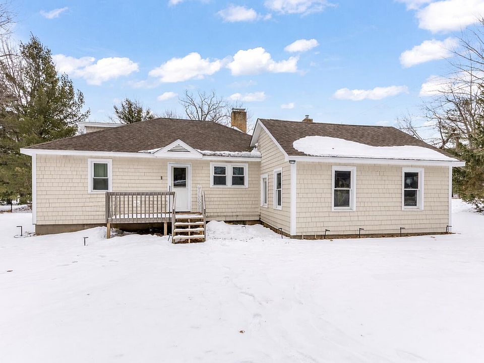 1st image of 4472 W Higgins Lake Dr