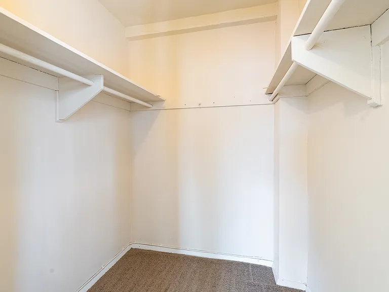 Walden Commons — Photo 16