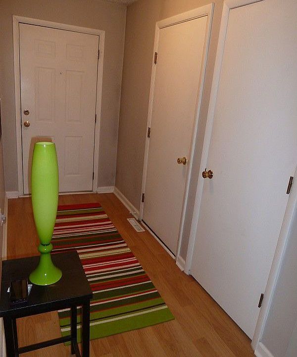 2nd image of 3131 Ella Ln