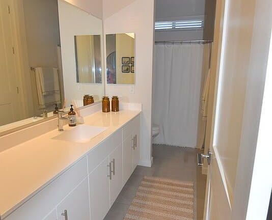 5th image of 42413 W Paseo Dr
