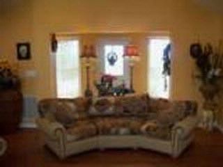 5th image of 606 Boxwoodgreen Dr