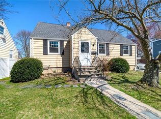19 Bartlett Mnr, Norwalk, CT 06850