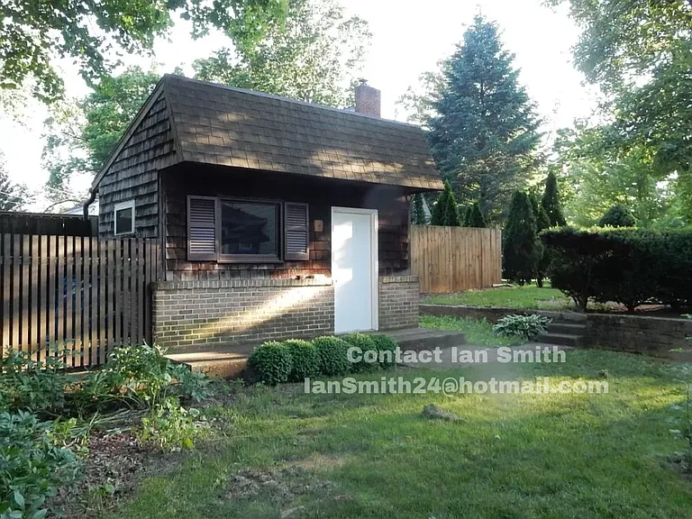155 E Park St — Photo 30