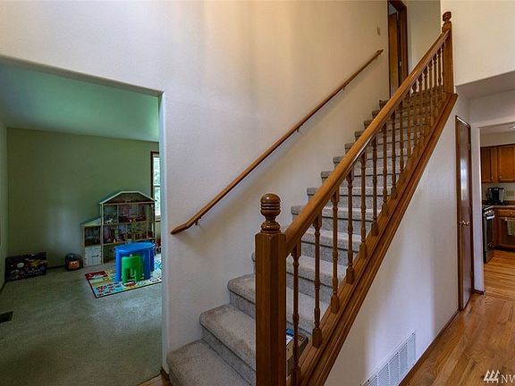 3rd image of 31013 NE 143rd St
