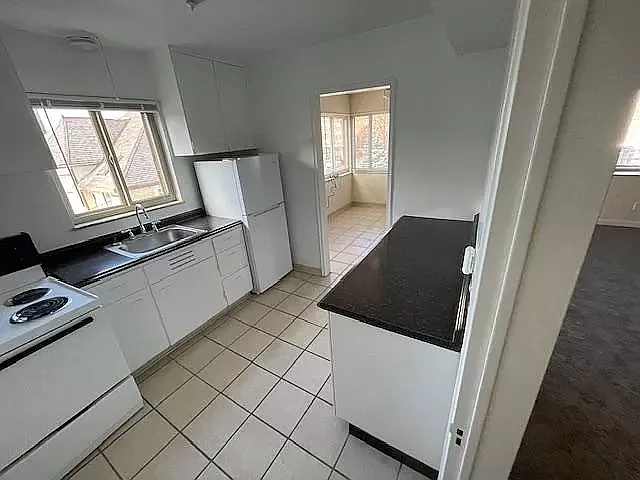 Georgian Manor Kitchen