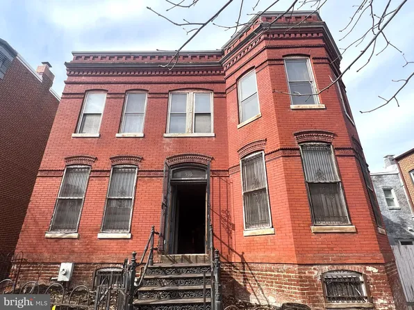 536 4th St NE, Washington, DC 20002