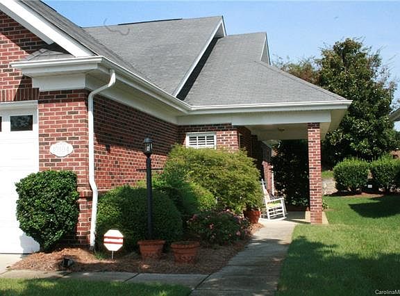2nd image of 10104 Dominion Village Dr