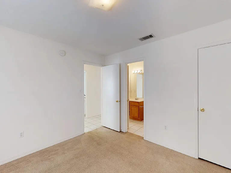 1859 Norwood Ct #5 — Photo 19