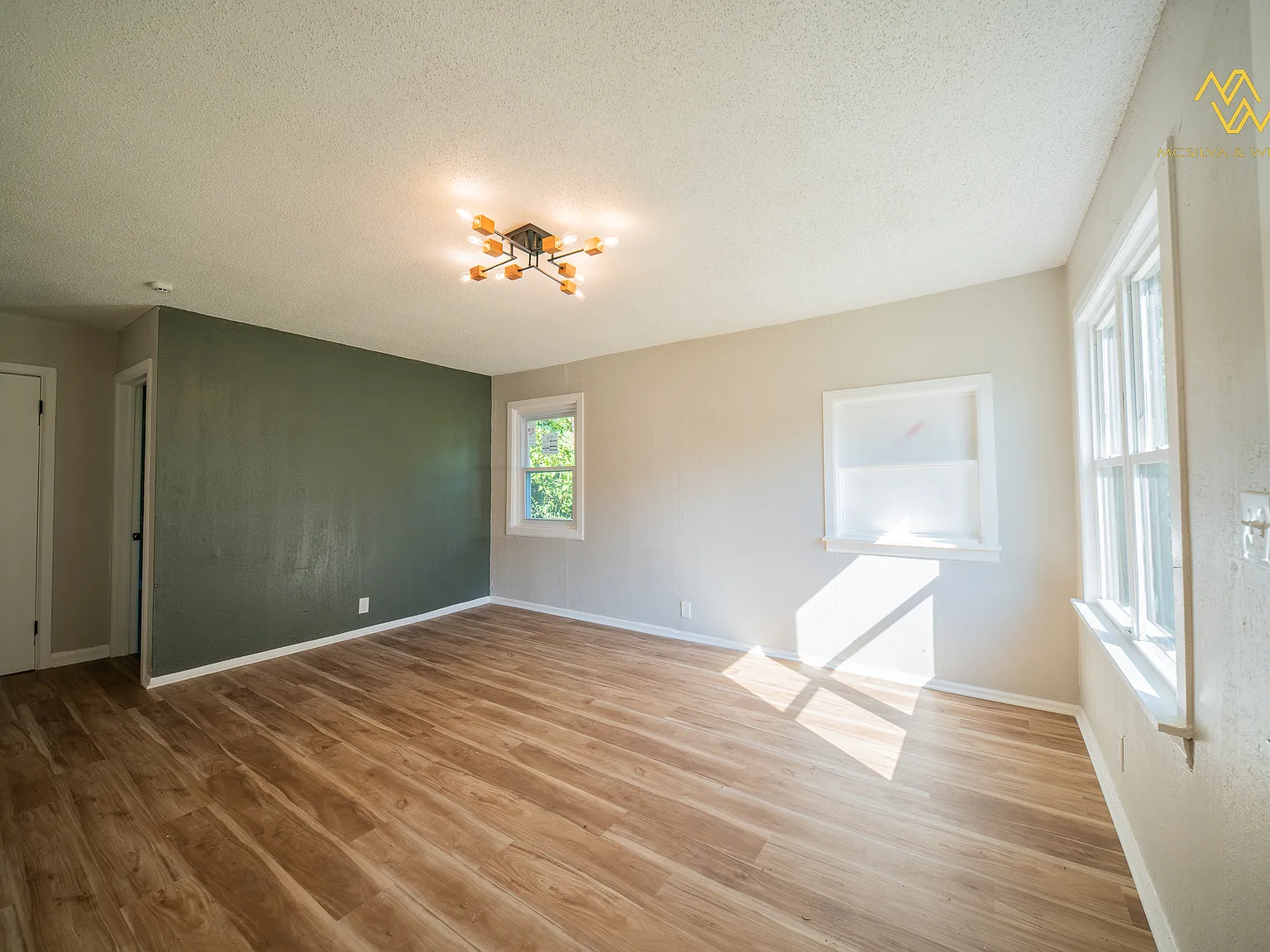2 bed, 720 sqft, $1,400 — Photo 4