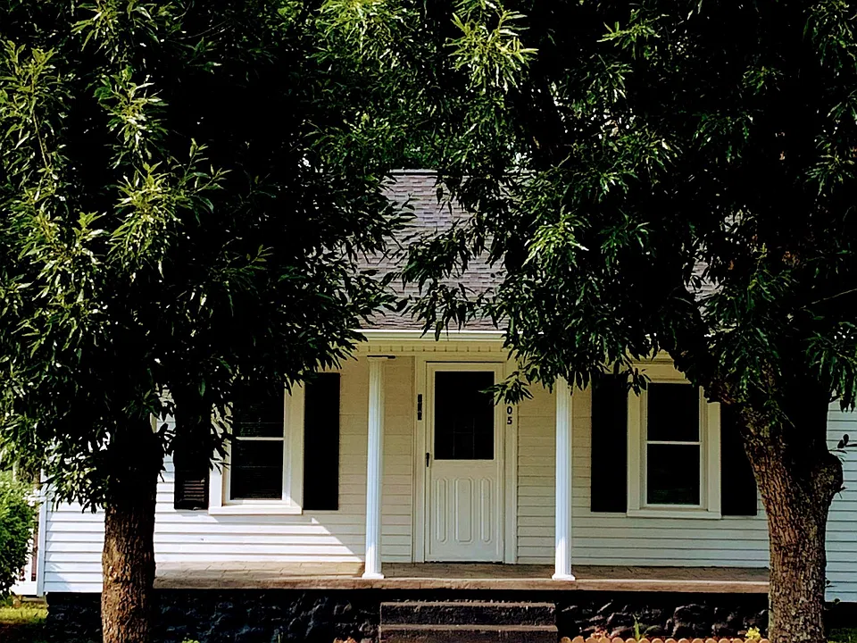 705 Rock Creek Rd