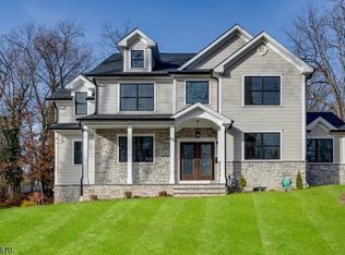 93 King St, Fanwood, NJ 07023