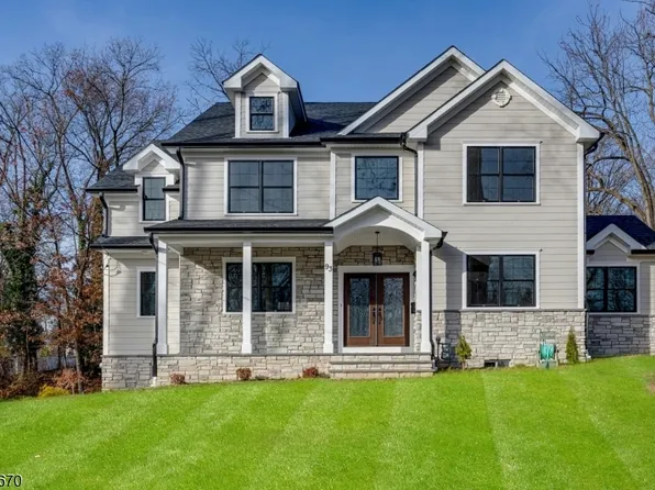 93 King St, Fanwood Boro, NJ 07023