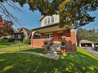 167 N New St, Nazareth, PA 18064