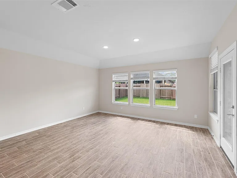25119 Sundance Park Ln — Photo 11