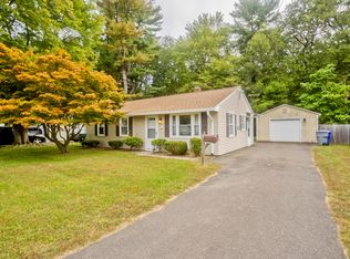 17 Arthur Ave, Enfield, CT 06082