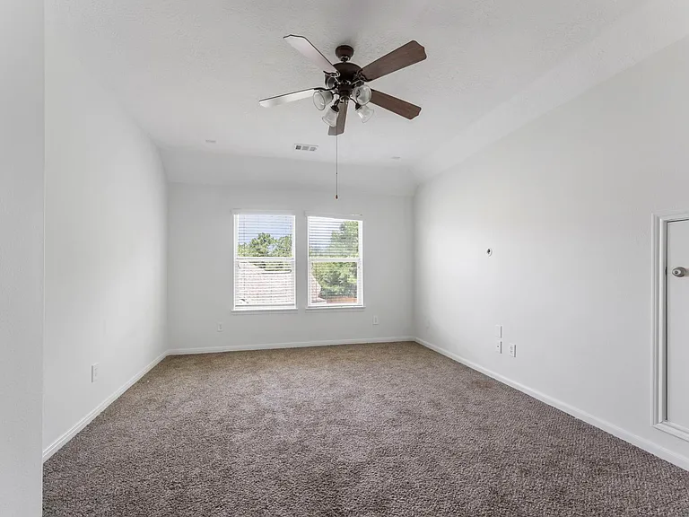2 Granite Path Pl — Photo 22