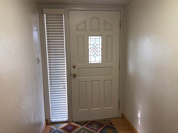 5th image of 1216 S Emerald Ct