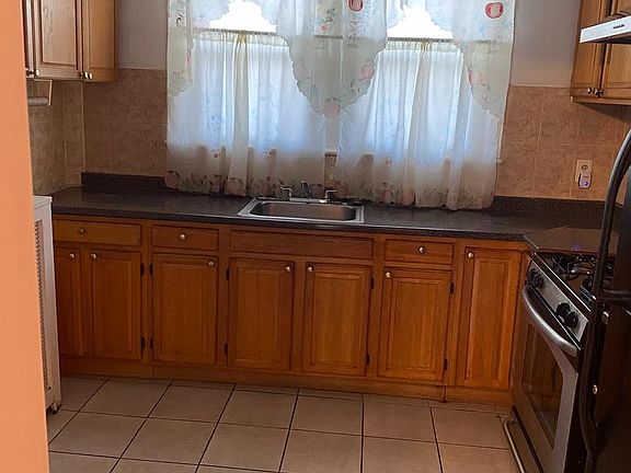5th image of 5952 Palmetto St