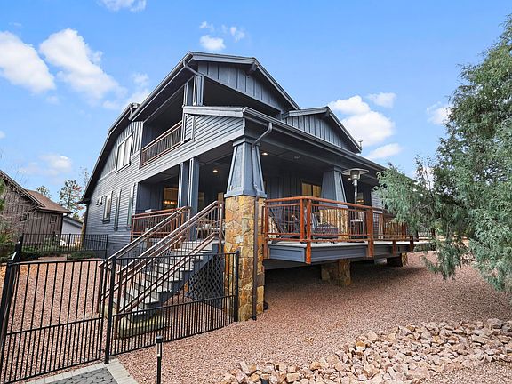 4th image of 1006 N Purple Aster Ct