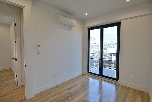 Rented by Hagstrom Management Inc | media 6