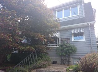 2662 13th Ave W, Seattle, WA 98119