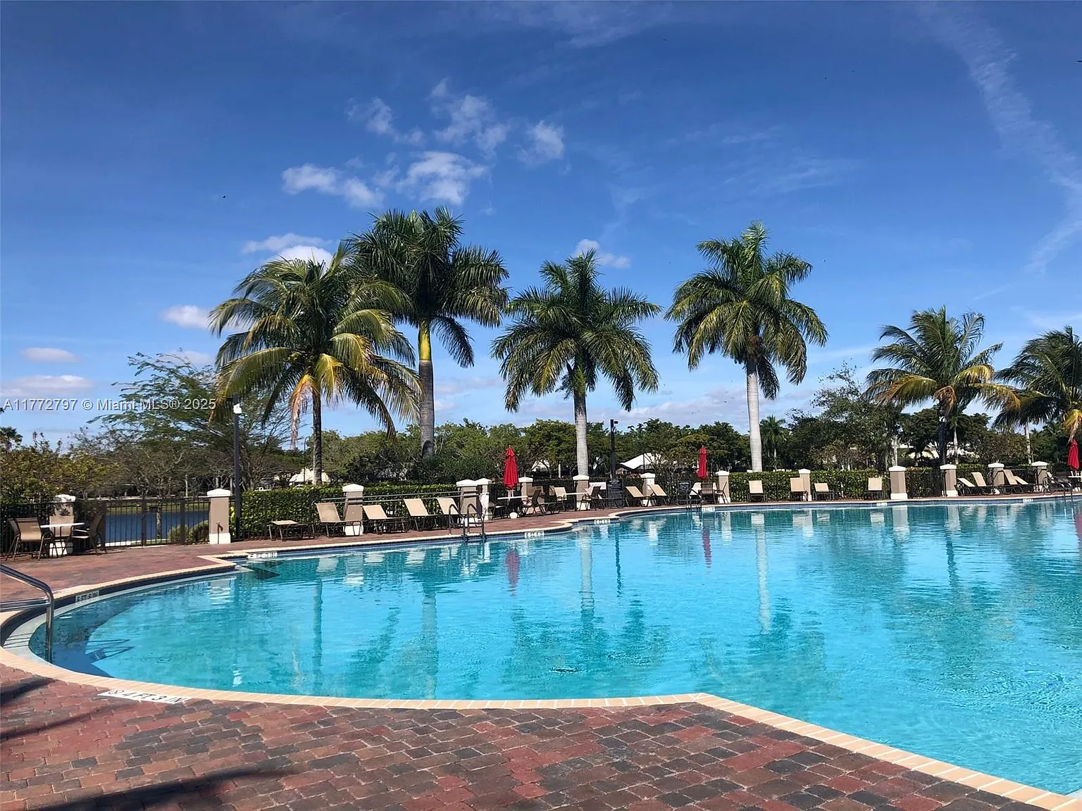 19370 Collins Ave APT 326, Sunny Isles Beach FL - Owner Finance Home