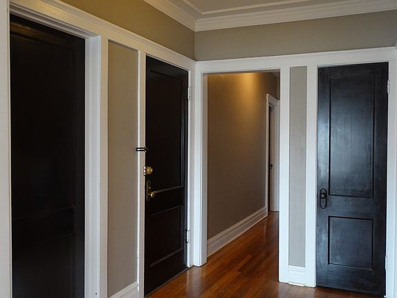2nd image of 1452 W Winnemac Ave #3