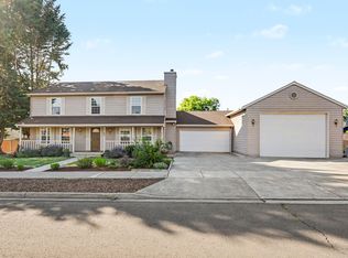 2769 Stonebrook Dr, Medford, OR 97504