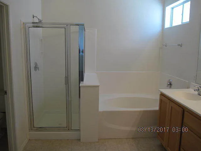 6235 Shamrock Lake Ave — Photo 14