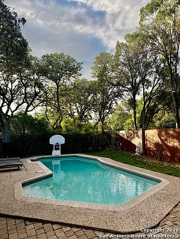 5 bed, 3.0 bath, 2847 sqft, $3,450 — Photo 4