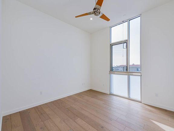 3rd image of 12770 Caswell Ave #402