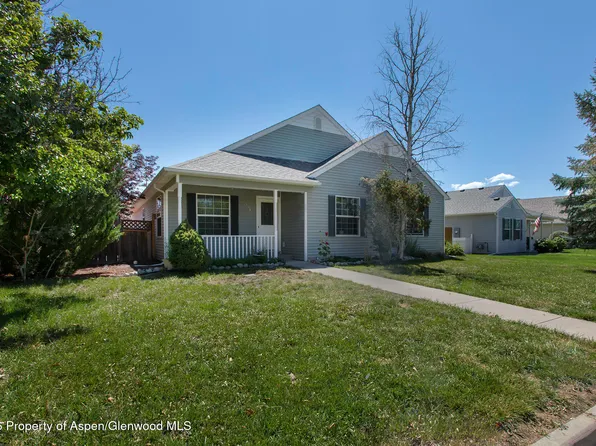 333 Columbine Dr, Rifle, CO 81650