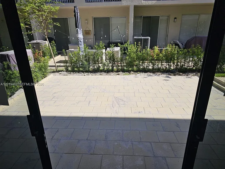 21394 Marina Cove Cir #12-H — Photo 16