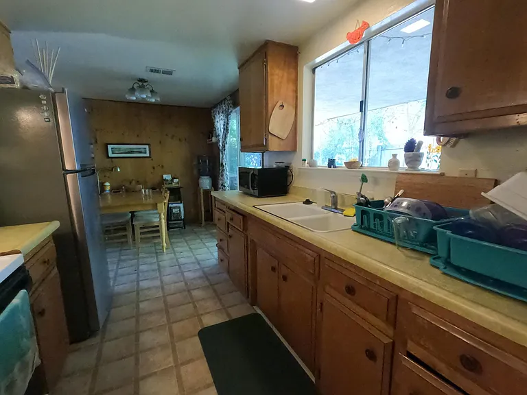 533 Scripps Dr — Photo 8
