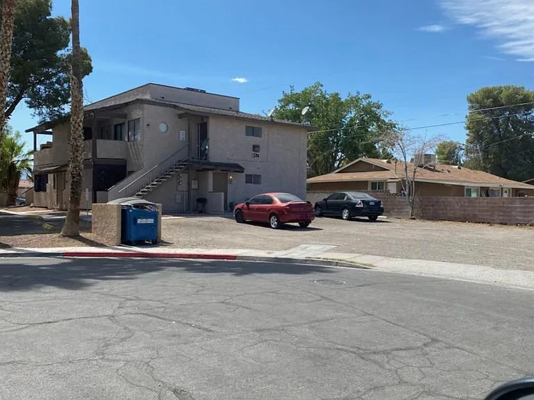 3708 Scuba Cir — Photo 1