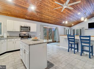 2767 Cove Lake St, Lusby, MD 20657