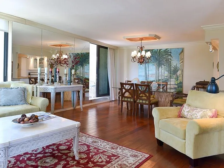4001 Gulf Shore Blvd N #500 — Photo 5