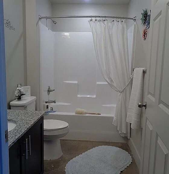 Phillips Luxury Apartments 10