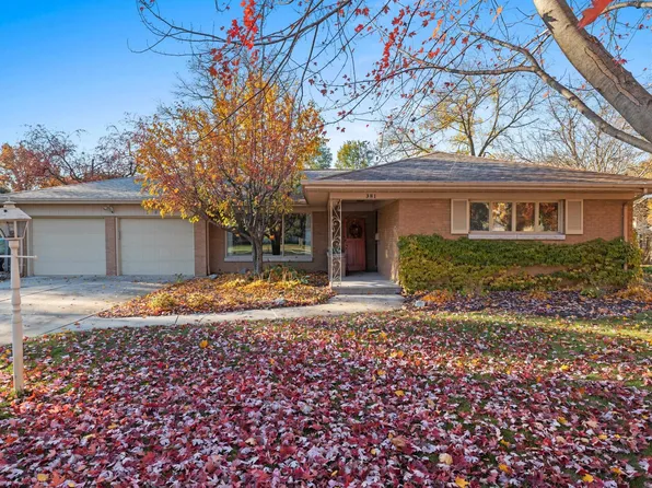 381 Saint Marys Blvd, Green Bay, WI 54301