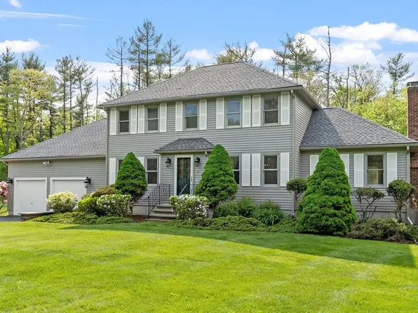 89 Blanchard Rd, Boxboro, MA 01719