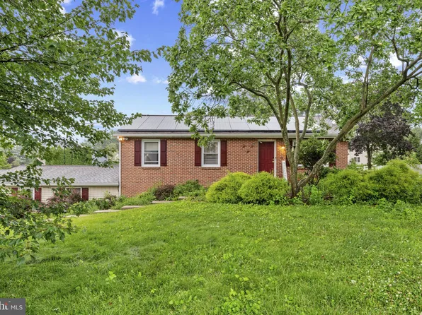 3973 Locust Grove Rd, Columbia, PA 17512