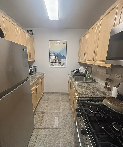 392 Central Park W #15G — Photo 5