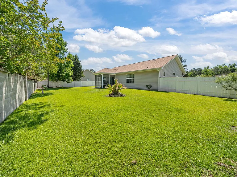 217 Antigua Pl — Photo 39