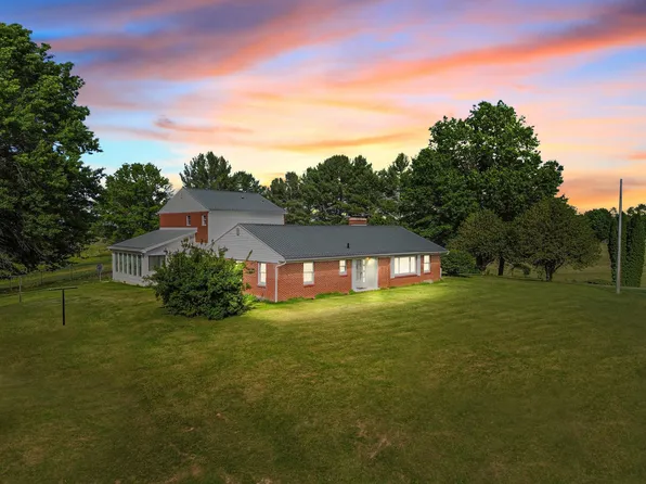 6560 Cleburne Blvd SE, Dublin, VA 24084